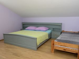 19009583-Ferienwohnung-6-Privlaka-300x225-4