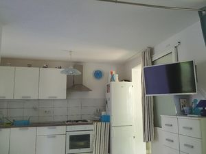 19667421-Ferienwohnung-4-Privlaka-300x225-3