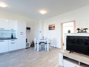 23933458-Ferienwohnung-2-Privlaka-300x225-3