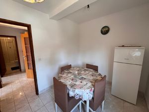 22946157-Ferienwohnung-4-Privlaka-300x225-4