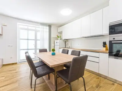 Ferienwohnung für 5 Personen (80 m²) in Privlaka 5/10