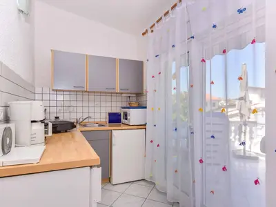 Ferienwohnung für 4 Personen (35 m²) in Sabunike 7/10