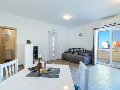 Ferienwohnung für 2 Personen (43 m²) in Privlaka 10/10