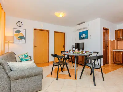 Ferienwohnung für 4 Personen (65 m²) in Privlaka 7/10