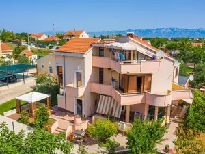 Ferienwohnung für 5 Personen (75 m²) in Privlaka