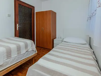 Ferienwohnung für 4 Personen (53 m²) in Privlaka 8/10