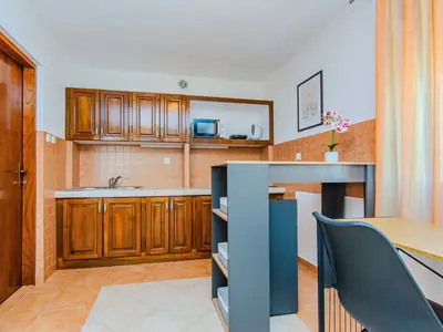 Ferienwohnung für 4 Personen (65 m²) in Privlaka 9/10
