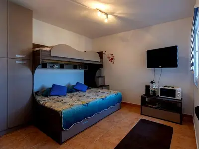 Ferienwohnung für 2 Personen (24 m²) in Privlaka 5/9