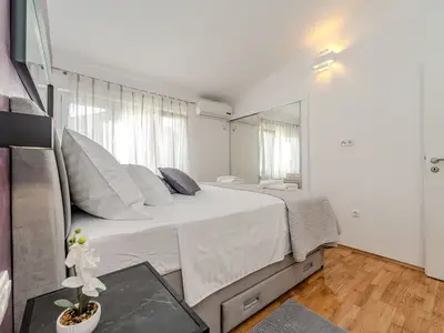 Ferienwohnung für 4 Personen (70 m²) in Privlaka 10/10