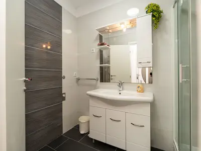 Ferienwohnung für 4 Personen (42 m²) in Privlaka 2/10