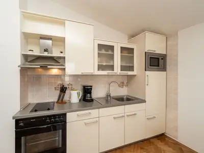 Ferienwohnung für 4 Personen (42 m²) in Privlaka 10/10