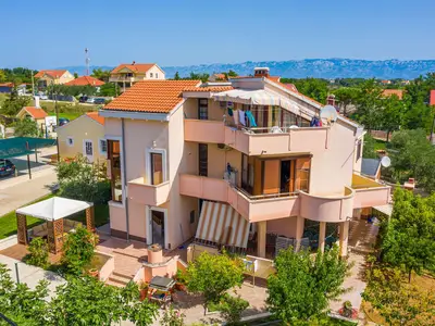 Ferienwohnung für 5 Personen (75 m²) in Privlaka 10/10