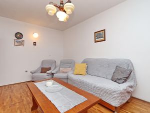 23927801-Ferienwohnung-5-Prizba-300x225-4