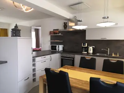 Ferienwohnung für 6 Personen (78 m²) in Binz (Ostseebad) 4/10