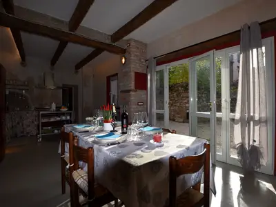 DiningRoom