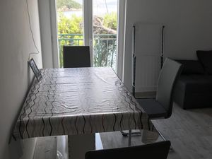 22330753-Ferienwohnung-3-Prožurska Luka-300x225-3