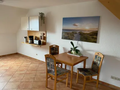 DiningRoom