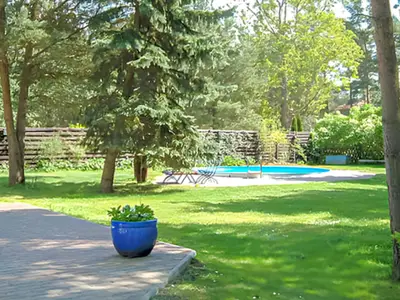 pool