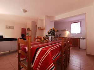 23370825-Ferienwohnung-4-Prugnanes-300x225-3