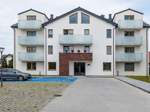 23674377-Ferienwohnung-4-Puck-300x225-2