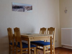 22423665-Ferienwohnung-4-Pudagla-300x225-5