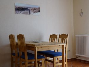 19249046-Ferienwohnung-4-Pudagla-300x225-1