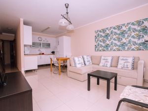 23340781-Ferienwohnung-5-Puerto del Carmen-300x225-5