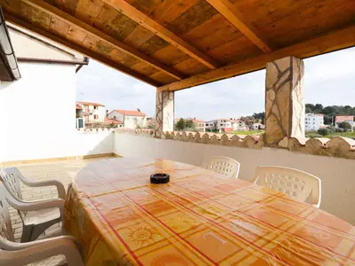 Ferienwohnung für 8 Personen (200 m²) in Štinjan 6/10