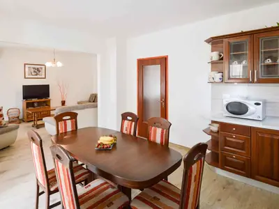 Ferienwohnung für 11 Personen (158 m²) in Pula (Istarska) 1/10