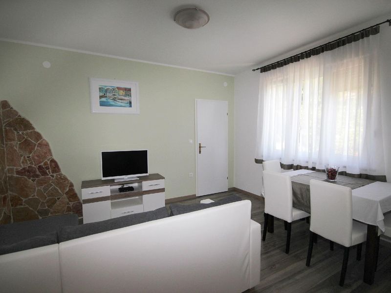 22440577-Ferienwohnung-4-Pula (Istarska)-800x600-2