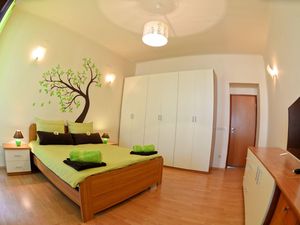 22454517-Ferienwohnung-4-Pula (Istarska)-300x225-1