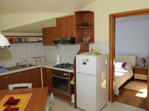 23108529-Ferienwohnung-4-Pula (Istarska)-300x225-1