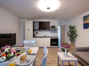 22159347-Ferienwohnung-4-Pula (Istarska)-300x225-1