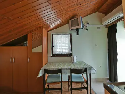 Ferienwohnung für 2 Personen (17 m²) in Štinjan 8/10