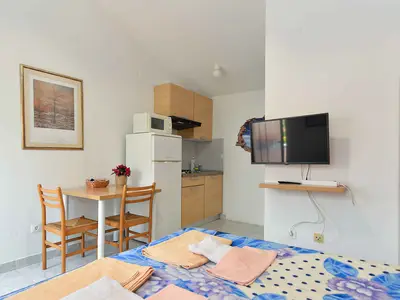 Ferienwohnung für 2 Personen (20 m²) in Pula (Istarska) 1/10