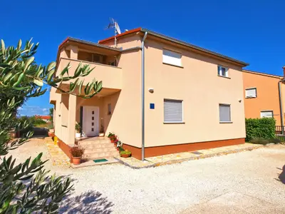 Ferienwohnung für 4 Personen (45 m²) in Štinjan 3/10