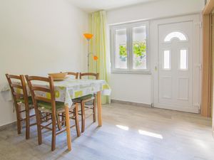 22436081-Ferienwohnung-2-Pula (Istarska)-300x225-4