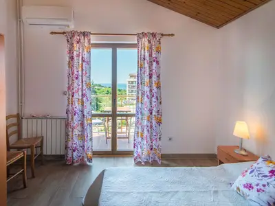 Ferienwohnung für 3 Personen (35 m²) in Pula (Istarska) 1/10