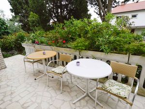 23773118-Ferienwohnung-4-Pula (Istarska)-300x225-2