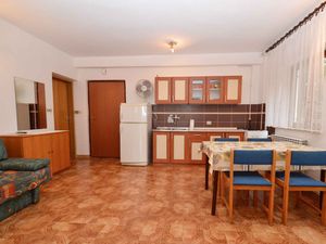 23773118-Ferienwohnung-4-Pula (Istarska)-300x225-4