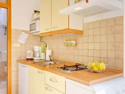 Ferienwohnung für 2 Personen (32 m²) in Pula (Istarska) 7/10