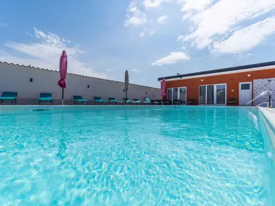 Ferienwohnung für 5 Personen (70 m²) in Pula (Istarska) 1/10