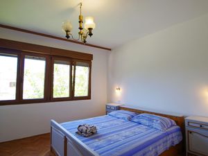 23434096-Ferienwohnung-4-Pula (Istarska)-300x225-2