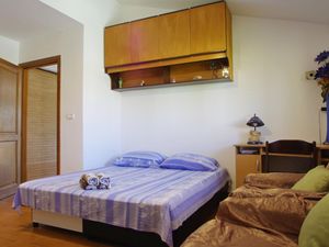 23434096-Ferienwohnung-4-Pula (Istarska)-300x225-5