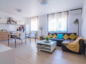 22436861-Ferienwohnung-6-Pula (Istarska)-300x225-2