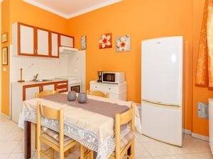 21874041-Ferienwohnung-5-Pula (Istarska)-300x225-4