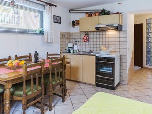 23730630-Ferienwohnung-3-Pula (Istarska)-300x225-1