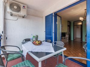 23724815-Ferienwohnung-6-Pula (Istarska)-300x225-5