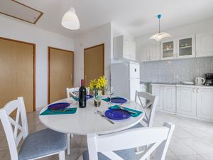 23726717-Ferienwohnung-4-Pula (Istarska)-300x225-4