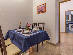 23738014-Ferienwohnung-2-Pula (Istarska)-300x225-3